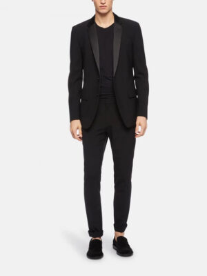 W23UJ900TS000-Black-Edit-1