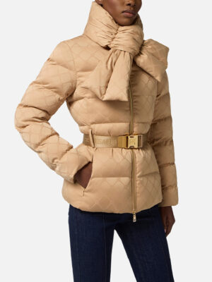 PI83D56E2-W25-Edit (4)